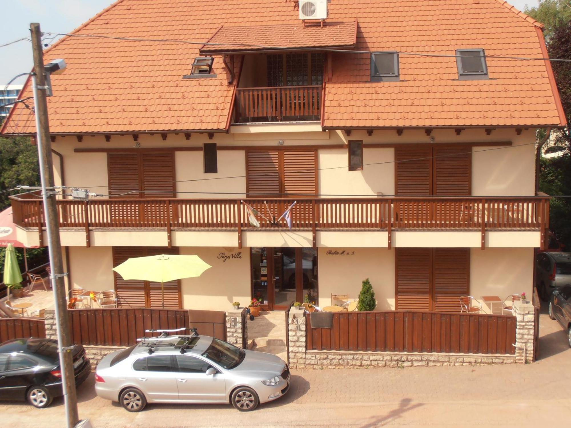 Fuerjes Villa Panzio Balatonfüred Buitenkant foto
