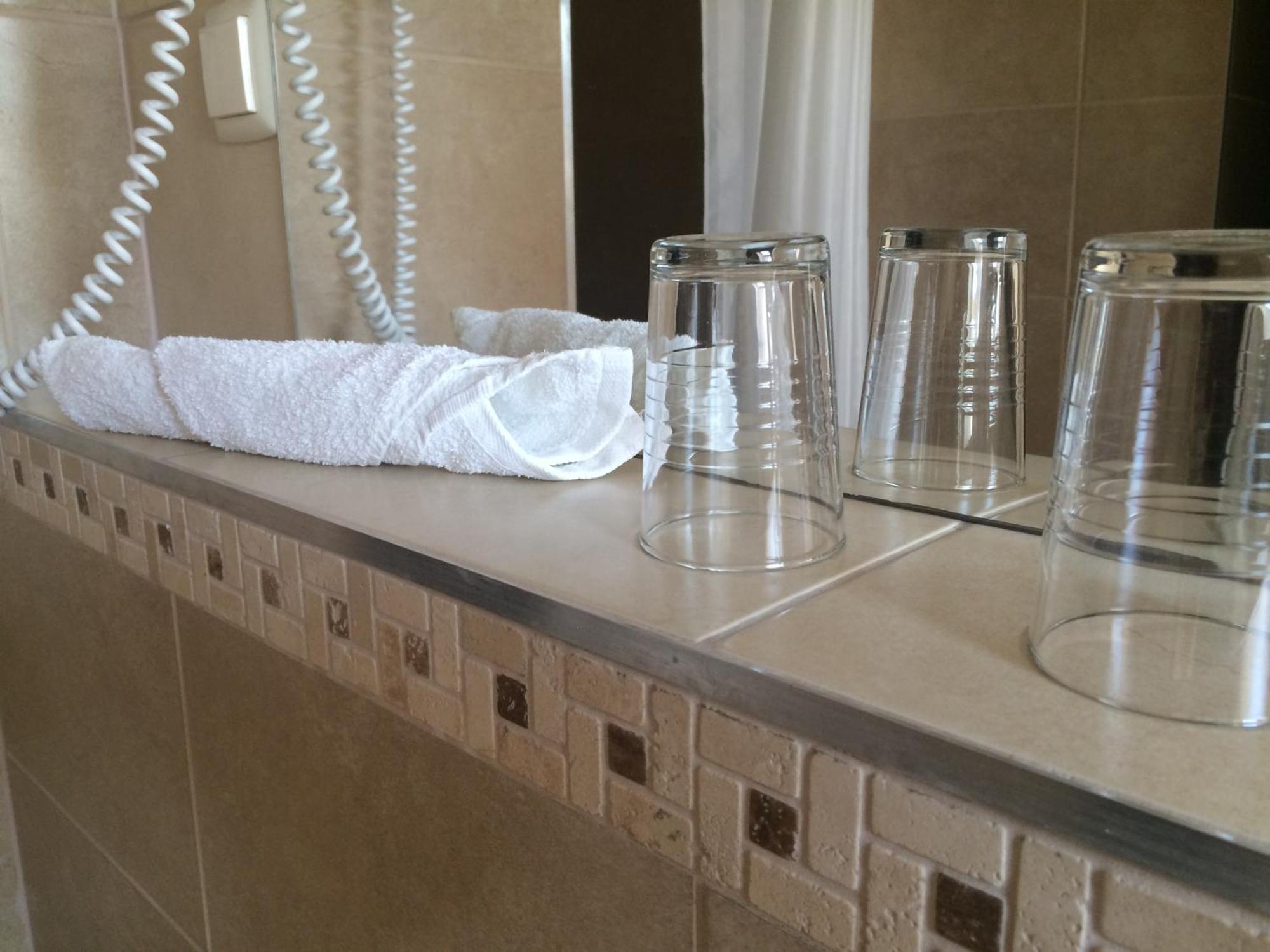 Fuerjes Villa Panzio Balatonfüred Kamer foto